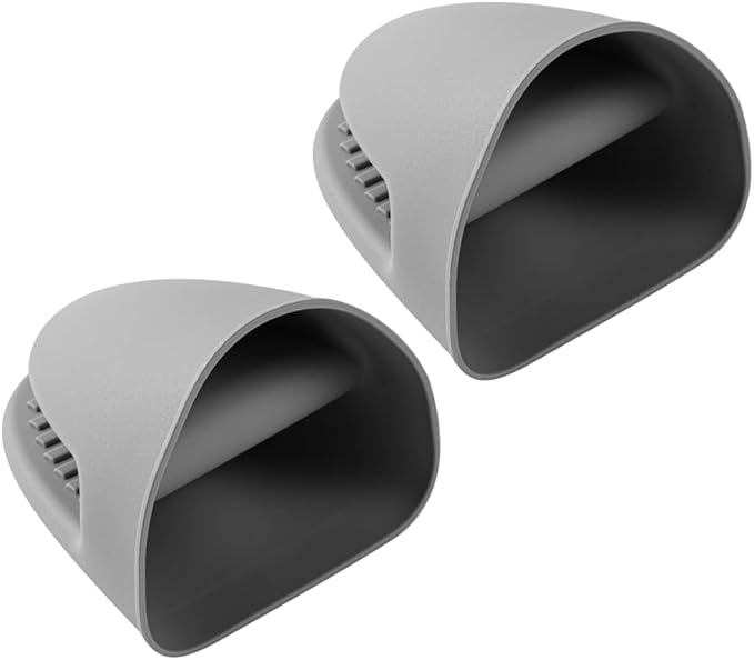 Restaurantware Comfy Grip 4.3 x 3.5 x 4.2 Inch Mini Oven Mitt Pot Holders 1 Food-Grade Finger Mitt Set - 2-Piece Set Oven-Ready Up To 446F Gray Silicone Pinch Mitts Ribbed Texture Dishwashable