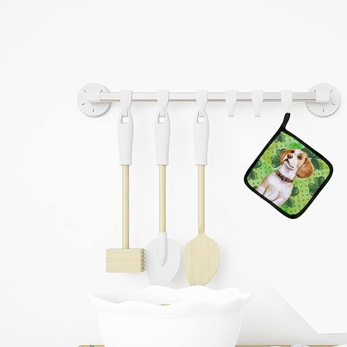 Caroline's Treasures BB9860PTHD Beagle St Patrick's Pair of Pot Holders, Green Kitchen Heat Resistant Pot Holders Sets Oven Hot Pads for Cooking Baking BBQ, 7 1/2 x 7 1/2