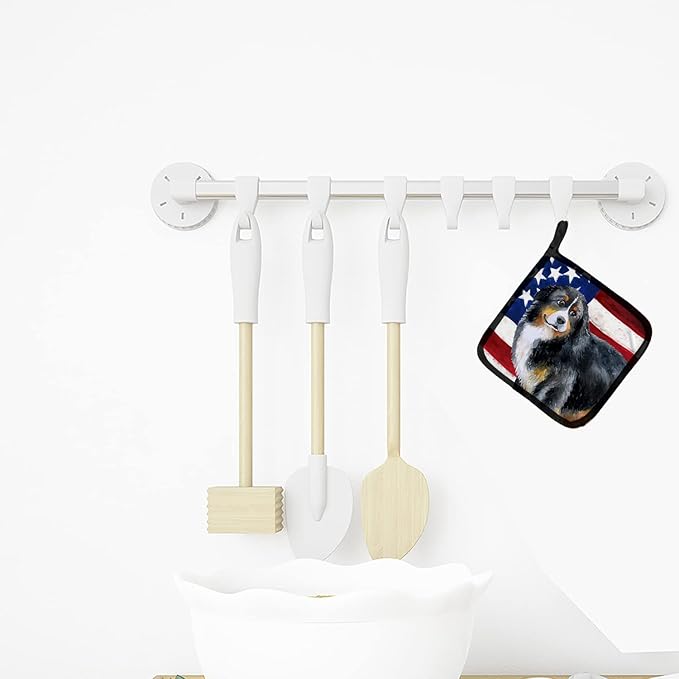 Caroline's Treasures BB9645PTHD Bernese Mountain Dog Patriotic Pair of Pot Holders Kitchen Heat Resistant Pot Holders Sets Oven Hot Pads for Cooking Baking BBQ, 7 1/2 x 7 1/2