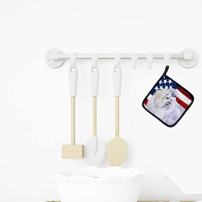 Caroline's Treasures BB9651PTHD Maltese Patriotic Pair of Pot Holders Kitchen Heat Resistant Pot Holders Sets Oven Hot Pads for Cooking Baking BBQ, 7 1/2 x 7 1/2
