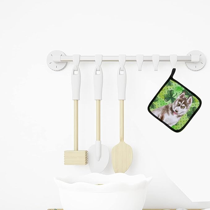 Caroline's Treasures BB9870PTHD Siberian Husky Grey St Patrick's Pair of Pot Holders, Green Kitchen Heat Resistant Pot Holders Sets Oven Hot Pads for Cooking Baking BBQ, 7 1/2 x 7 1/2