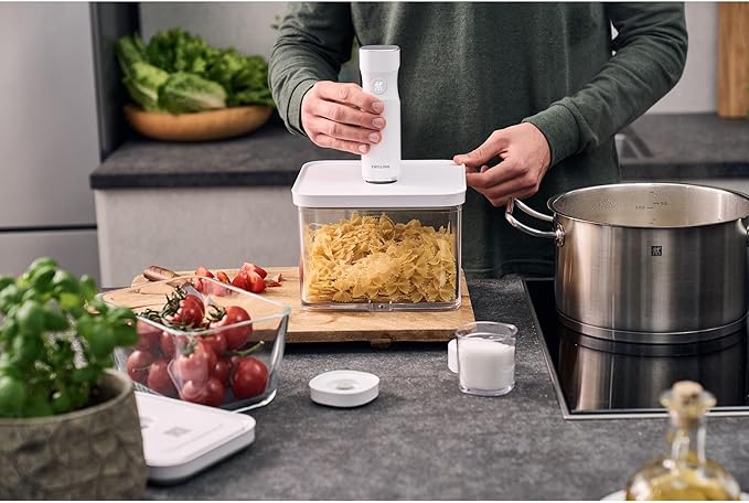 ZWILLING Fresh & Save Cube Box, Plastic, Airtight Dry Food Storage Container, Large Tall Cube, 2L Container, 4.2-qt