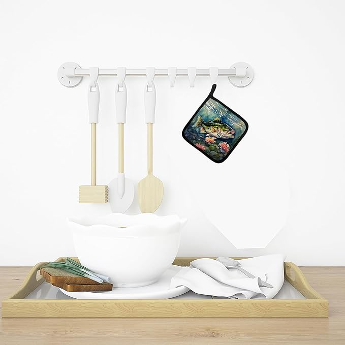 Caroline's Treasures Largemouth Bass Pair of Pot Holders Kitchen Heat Resistant Pot Holders Sets Oven Hot Pads for Cooking Baking BBQ, 7 1/2 x 7 1/2