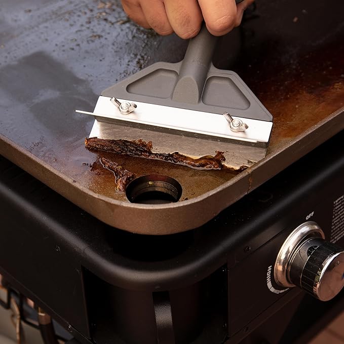 Cuisinart Heavy Duty Griddle Scraper, 6-inch Stainless Steel Blade with Splash Protection and Ergonomic Handle, Great Griddle Accessory Flat Top Grill Scraper BBQ Tool for Outdoor Cleaning