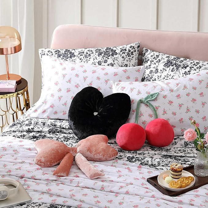Betsey Johnson - Pillow, Plush Bedding with a Crushed-Velvet Texture, Hidden Zipper Closure, Throw Pillow for Couch or Bed (Bow Pink, 18" x 18")