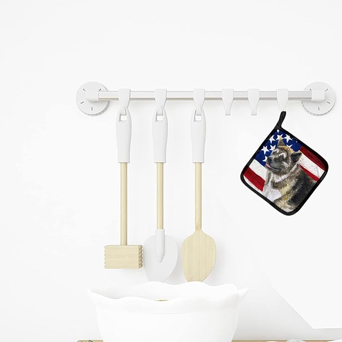 Caroline's Treasures BB9669PTHD American Akita Patriotic Pair of Pot Holders Kitchen Heat Resistant Pot Holders Sets Oven Hot Pads for Cooking Baking BBQ, 7 1/2 x 7 1/2