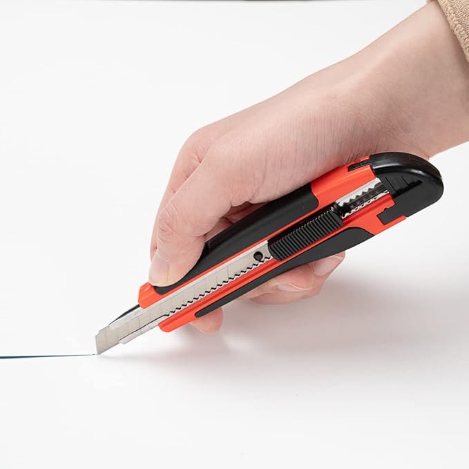 Handy Tek 5.3 Inch Blade Knives, 4 Retractable Utility Knives - Snap Off Blade, Built-In Lock, Orange Plastic Breakaway Knives, Heavy Duty, Sharp Blade - Restaurantware