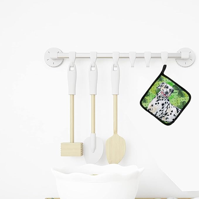 Caroline's Treasures BB9827PTHD Dalmatian St Patrick's Pair of Pot Holders, Green Kitchen Heat Resistant Pot Holders Sets Oven Hot Pads for Cooking Baking BBQ, 7 1/2 x 7 1/2