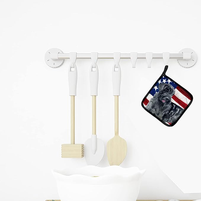Caroline's Treasures BB9660PTHD Giant Schnauzer Patriotic Pair of Pot Holders Kitchen Heat Resistant Pot Holders Sets Oven Hot Pads for Cooking Baking BBQ, 7 1/2 x 7 1/2