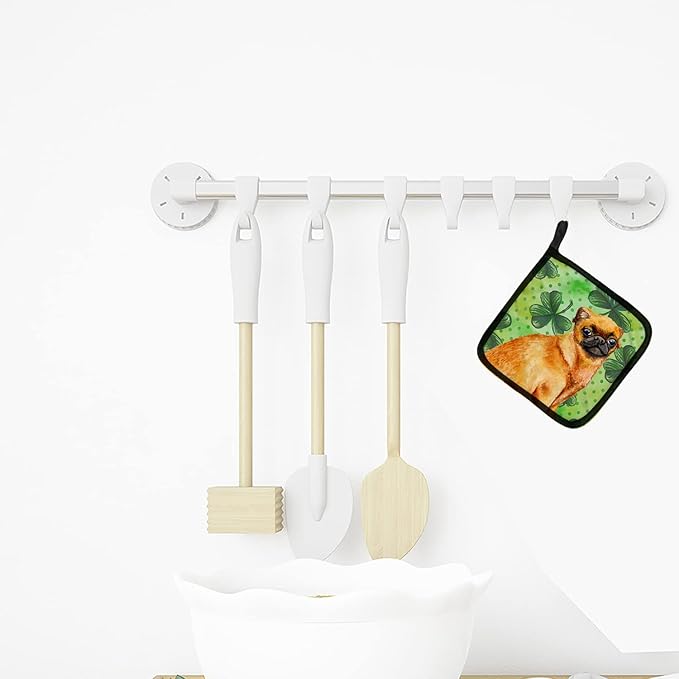 Caroline's Treasures BB9841PTHD Small Brabant Griffon St Patrick's Pair of Pot Holders, Green Kitchen Heat Resistant Pot Holders Sets Oven Hot Pads for Cooking Baking BBQ, 7 1/2 x 7 1/2