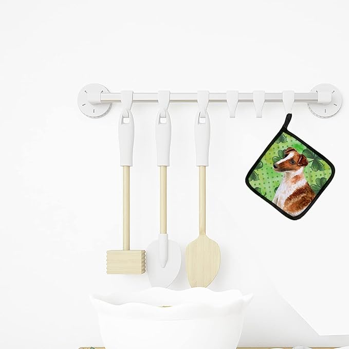 Caroline's Treasures BB9821PTHD Smooth Fox Terrier St Patrick's Pair of Pot Holders, Green Kitchen Heat Resistant Pot Holders Sets Oven Hot Pads for Cooking Baking BBQ, 7 1/2 x 7 1/2