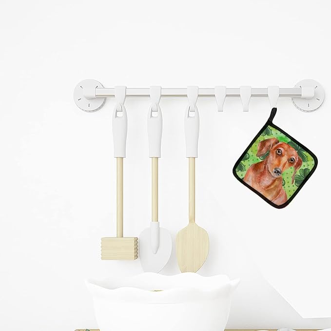 Caroline's Treasures BB9881PTHD Red Dachshund St Patrick's Pair of Pot Holders, Green Kitchen Heat Resistant Pot Holders Sets Oven Hot Pads for Cooking Baking BBQ, 7 1/2 x 7 1/2