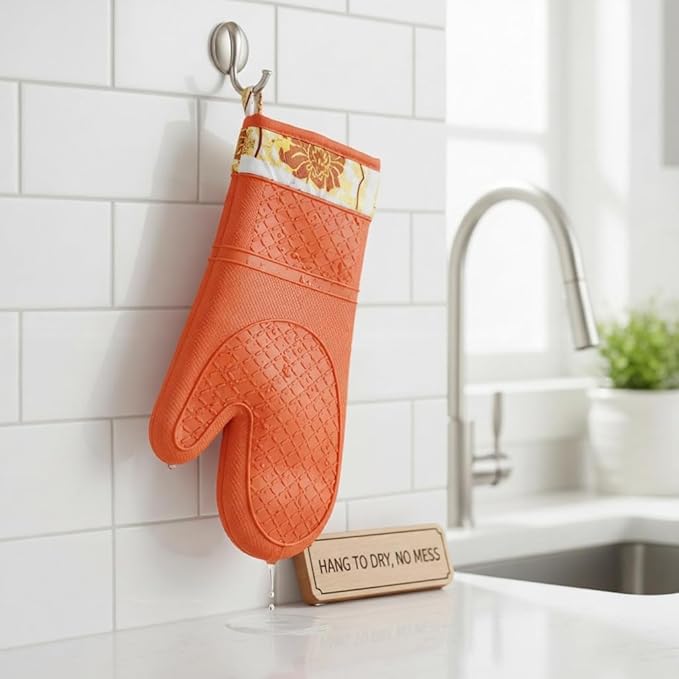 Pair of 2 Heat-Resistant Silicone Oven Mitts – Extra Long, Non-Slip Grip, Soft Cotton Lining, Perfect for Baking, Cooking & BBQ – 13” x 7” Kitchen Gloves (Pumpkin)