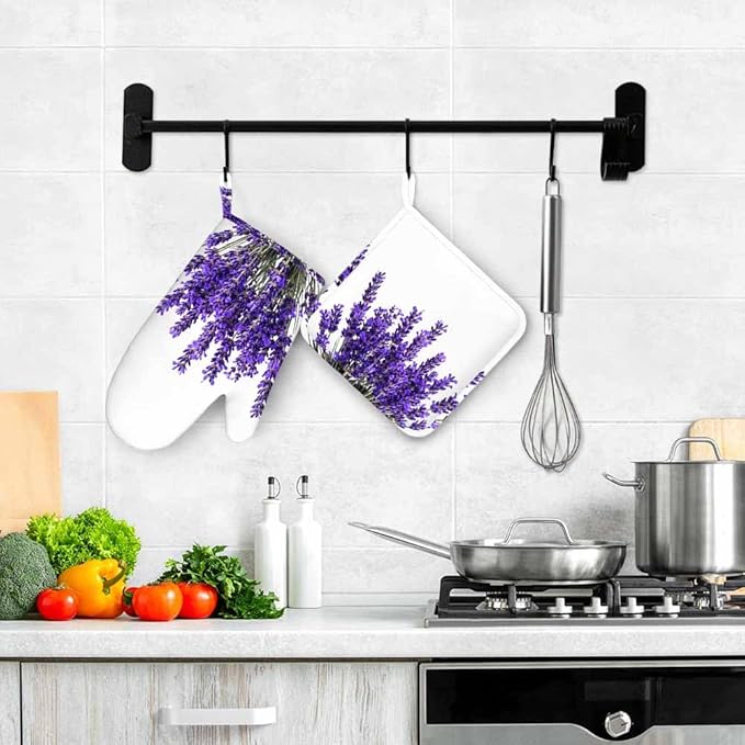 Mxocom Lavender Flowers Oven Mitts and Pot Holders Sets Purple Blooming Flower Silicone Heat Resistant Kitchen Oven Gloves Pot Holder for Cooking