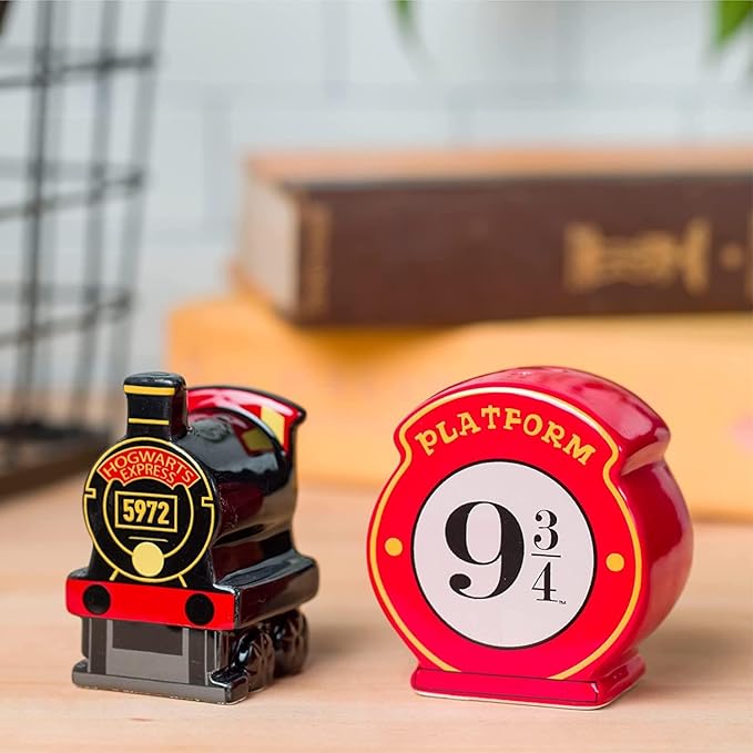 Silver Buffalo Harry Potter Hogwarts Express Platform 9 3/4 Ceramic Salt and Pepper Shaker