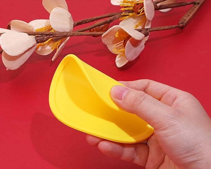 ONLYKXY 3 Pieces 3.93 Inch Silicone Coasters, Round Coasters for Drinks, Beverage Coffee Tea Coaster (Yellow)