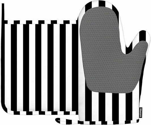 Mxocom Vertical Black Strip Oven Mitts and Pot Holders Sets Black White Silicone Heat Resistant Kitchen Oven Gloves Pot Holder for Cooking