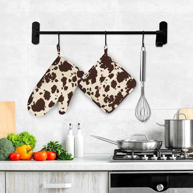 Mxocom Brwon Cowhide Oven Mitts and Pot Holders Sets Cow Skin Vintage Big Cow Bull Fur Animal Silicone Heat Resistant Kitchen Oven Gloves Pot Holder for Cooking