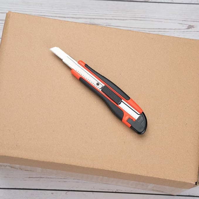 Handy Tek 5.3 Inch Blade Knives, 4 Retractable Utility Knives - Snap Off Blade, Built-In Lock, Orange Plastic Breakaway Knives, Heavy Duty, Sharp Blade - Restaurantware