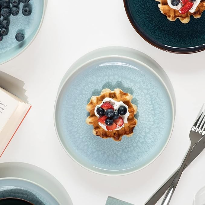Villeroy & Boch like Crafted Blueberry Breakfast/Dessert Plate, Premium Porcelain, Dishwasher and Microwave Safe, 8.25 x 1 in, Turquoise