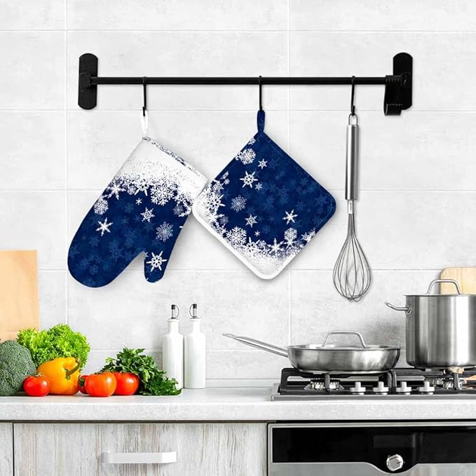Mxocom Merry Christmas Snowflake Silicone Oven Mitts and Pot Holders Sets Winter Blue Frosty Snow Christmas BBQ Gloves for Kitchen,Cooking,Baking,Grilling