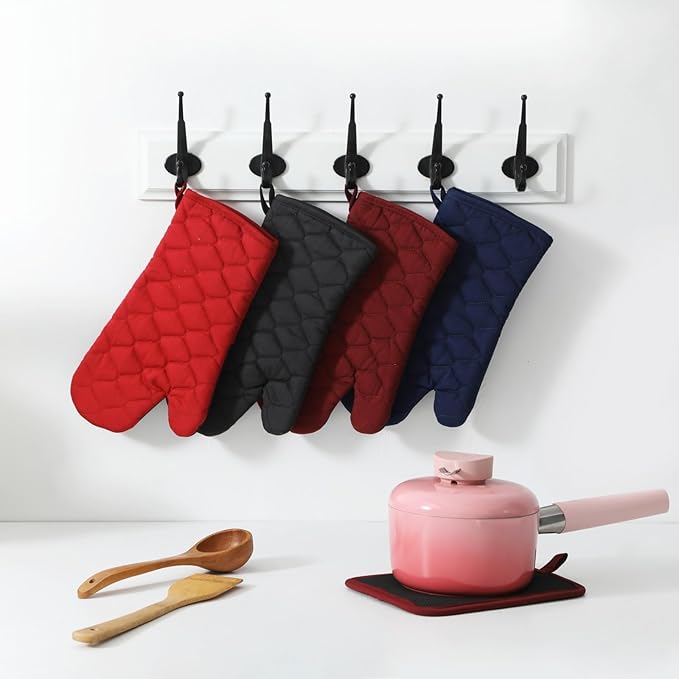 Glynniss Heat Resistant Oven Mitts, 2 Pcs of Silicone Oven Mits, Non-Slip Grip Surfaces Kitchen Gloves for Cooking, Machine Washable with Hanging Loops Oven Gloves (7x13 inches, red)