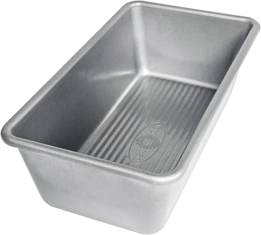 USA Pan Bakeware Seamless Nonstick Standard Bread Loaf Pan, 8 x 4.5 x 2.75