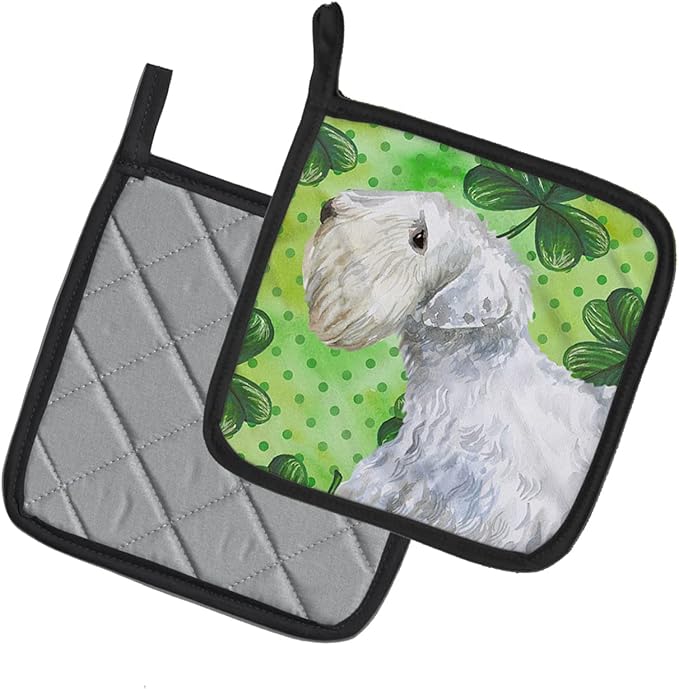 Caroline's Treasures BB9858PTHD Sealyham Terrier St Patrick's Pair of Pot Holders, Green Kitchen Heat Resistant Pot Holders Sets Oven Hot Pads for Cooking Baking BBQ, 7 1/2 x 7 1/2