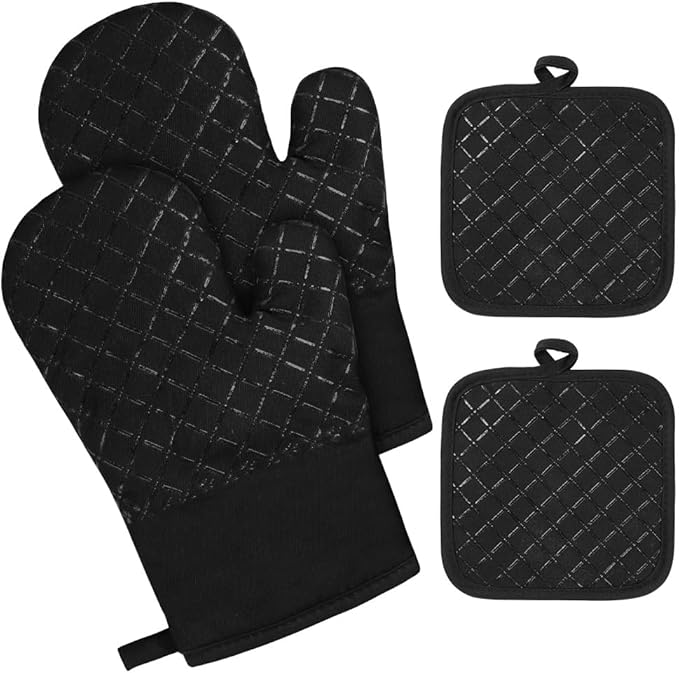 AUAUY Oven Mitts and Pot Holders 4PCS Set, 230°C/446°F Heat Resistant BBQ Gloves, Extra Thicken Long Cotton Oven Mittens, Silicone Stripes Non-Slip Kitchen Mittens for Cooking Baking Grilling