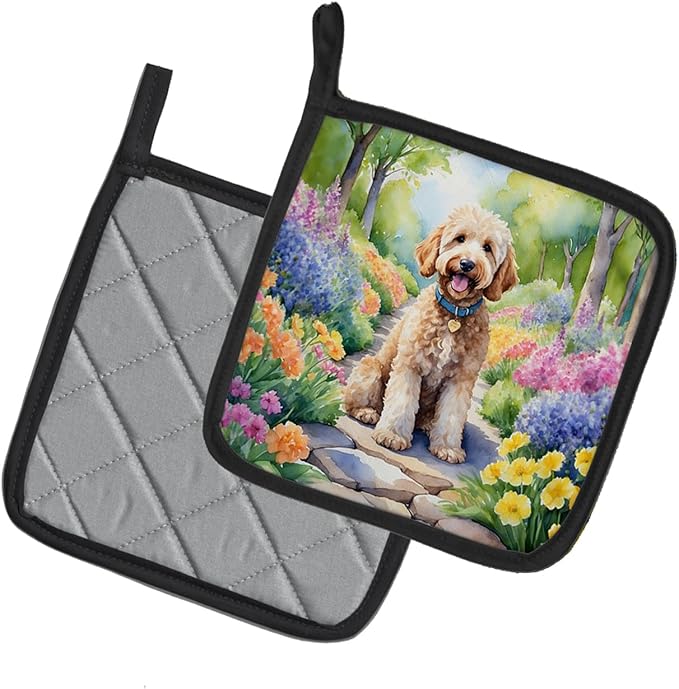 Caroline's Treasures Goldendoodle Spring Path Pair of Pot Holders Kitchen Heat Resistant Pot Holders Sets Oven Hot Pads for Cooking Baking BBQ, 7 1/2 x 7 1/2