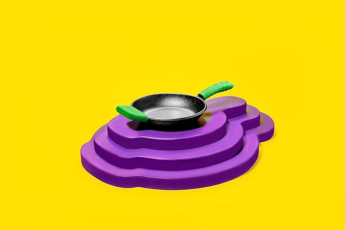 Lodge Bold Silicone Assist Handle Holder - Dishwasher Safe Hot Handle Holder Upgraded Design for Lodge Bold Products Only - Heat Protection Up to 450° - Fresh Green