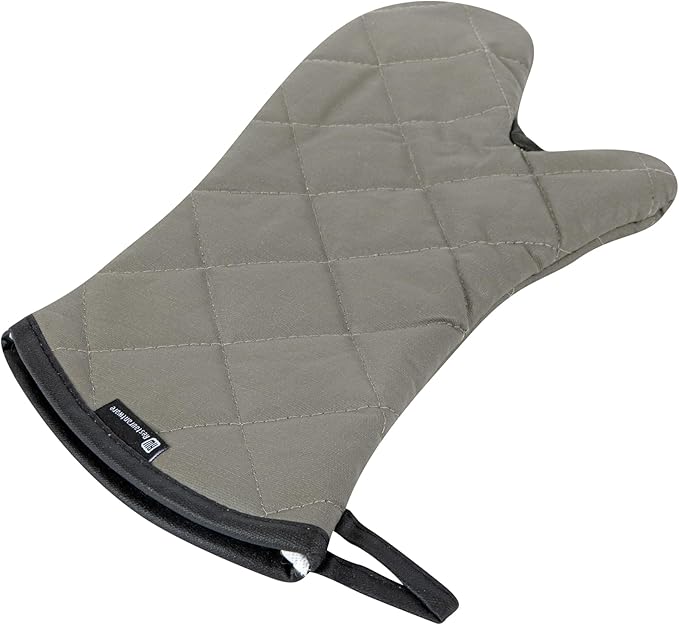 Restaurantware 17 x 8 Inch Heavy-Duty Oven Mitt 1 Flame Retardant Heat-Resistant Mitt - With Thumb Guard Hanging Loop Gray Cotton Quilted Oven Mitts Heat-Resistant For Cooking And Baking
