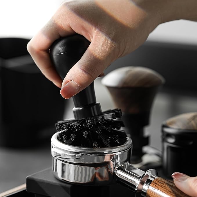 MHW-3BOMBER Coffee Portafilter Brush, Fit for 51/54/58mm Portafilter Basket, ABS Espresso Machine Portafilter Cleaning Brush, Professional Barista Cleaner Tools, Effectively Cleaning, Black B5536-OS