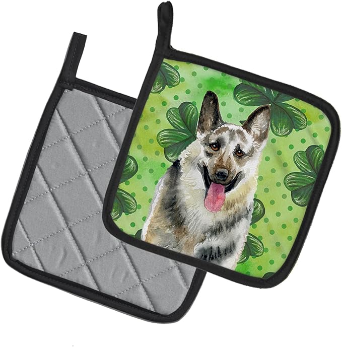 Caroline's Treasures BB9823PTHD East-European Shepherd St Patrick's Pair of Pot Holders, Green Kitchen Heat Resistant Pot Holders Sets Oven Hot Pads for Cooking Baking BBQ, 7 1/2 x 7 1/2