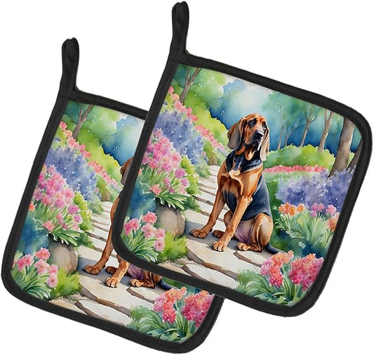 Caroline's Treasures Bloodhound Spring Path Pair of Pot Holders Kitchen Heat Resistant Pot Holders Sets Oven Hot Pads for Cooking Baking BBQ, 7 1/2 x 7 1/2