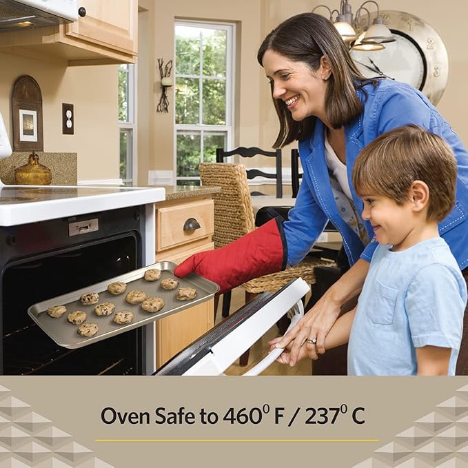 Glad Premium Nonstick Cookie Sheet – Heavy Duty Baking Pan with Raised Diamond Texture, Large