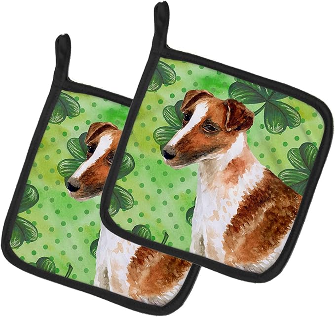 Caroline's Treasures BB9821PTHD Smooth Fox Terrier St Patrick's Pair of Pot Holders, Green Kitchen Heat Resistant Pot Holders Sets Oven Hot Pads for Cooking Baking BBQ, 7 1/2 x 7 1/2