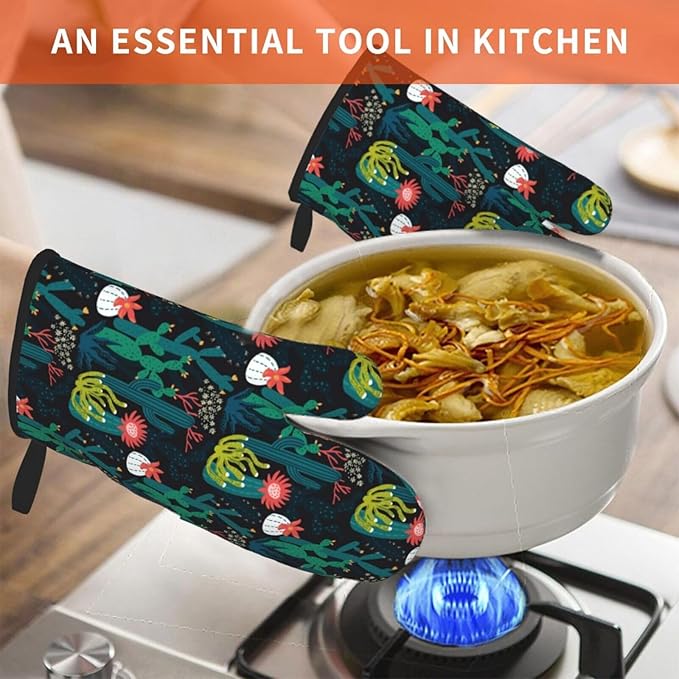 Green Cactus Oven Mitts of 2-Pack Set, Funny Kitchen Gloves Heat Resistant Non-Slip Kitchen Mitts for Cooking Baking Grilling