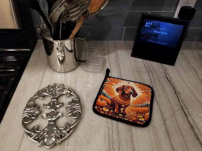 Caroline's Treasures DAC1043PTHD Dachshund Fall Pair of Pot Holders Kitchen Heat Resistant Pot Holders Sets Oven Hot Pads for Cooking Baking BBQ, 7 1/2 x 7 1/2