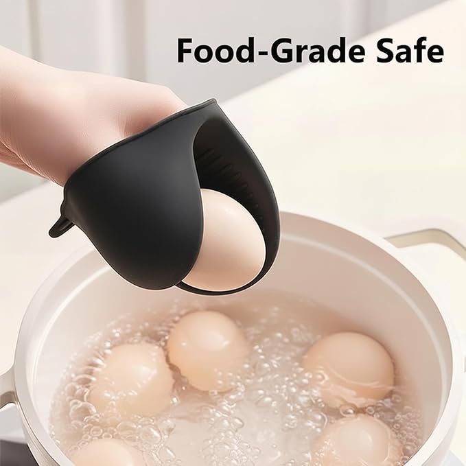 1 Pair Black,Mini Silicone Oven Gloves, Mini Finger Protector Pot Holder for Kitchen,Cooking,Baking,BBQHeat Resistant Gloves，can be Washed in the Dishwasher