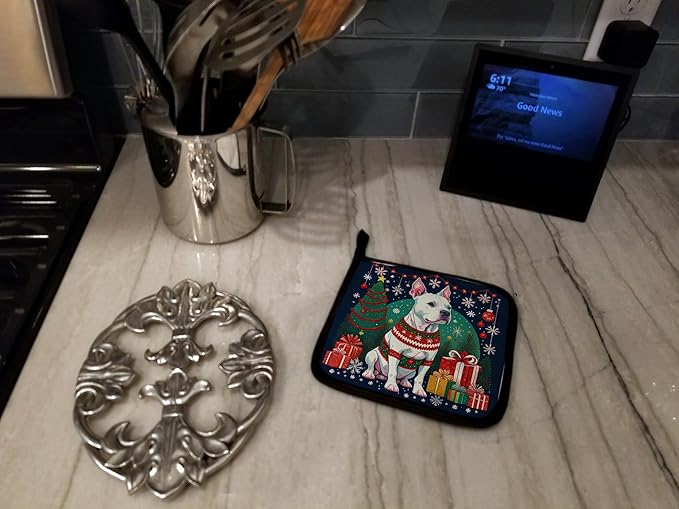 Caroline's Treasures White Pit Bull Terrier Christmas Pair of Pot Holders Kitchen Heat Resistant Pot Holders Sets Oven Hot Pads for Cooking Baking BBQ, 7 1/2 x 7 1/2