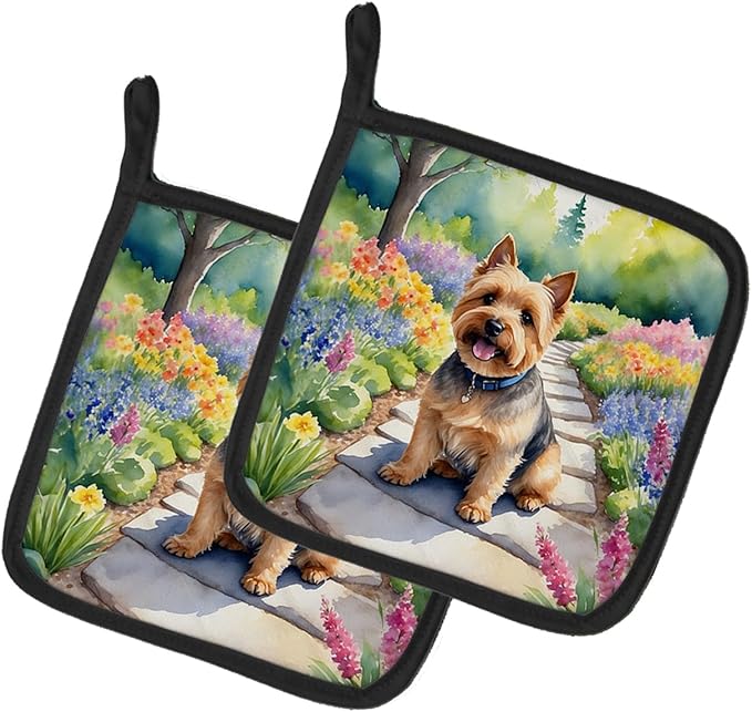 Caroline's Treasures Norwich Terrier Spring Path Pair of Pot Holders Kitchen Heat Resistant Pot Holders Sets Oven Hot Pads for Cooking Baking BBQ, 7 1/2 x 7 1/2