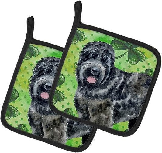 Caroline's Treasures BB9851PTHD Black Russian Terrier St Patrick's Pair of Pot Holders, Green Kitchen Heat Resistant Pot Holders Sets Oven Hot Pads for Cooking Baking BBQ, 7 1/2 x 7 1/2