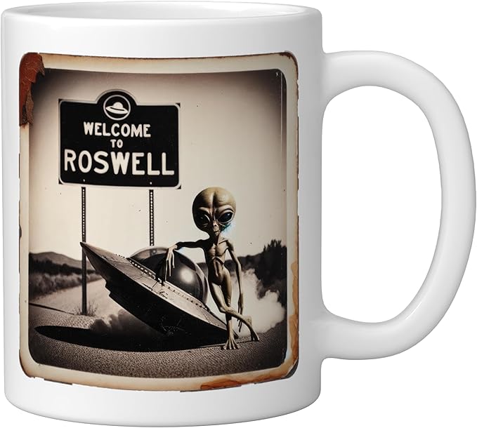 Vintage Alien UFO Crash At Roswell 1947 Photo Ceramic Mug, White