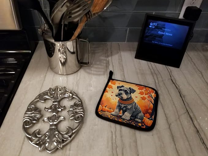 Caroline's Treasures DAC1068PTHD Schnauzer Fall Pair of Pot Holders Kitchen Heat Resistant Pot Holders Sets Oven Hot Pads for Cooking Baking BBQ, 7 1/2 x 7 1/2
