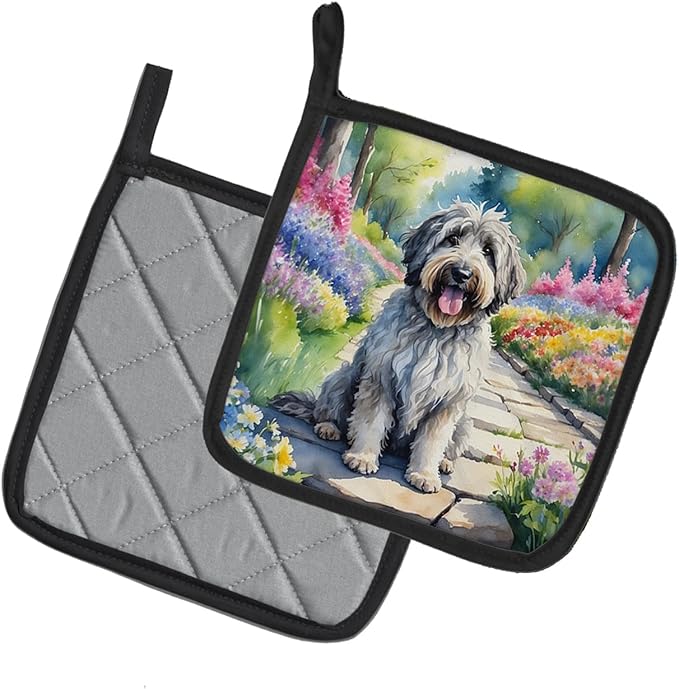 Caroline's Treasures Bergamasco Sheepdog Spring Path Pair of Pot Holders Kitchen Heat Resistant Pot Holders Sets Oven Hot Pads for Cooking Baking BBQ, 7 1/2 x 7 1/2