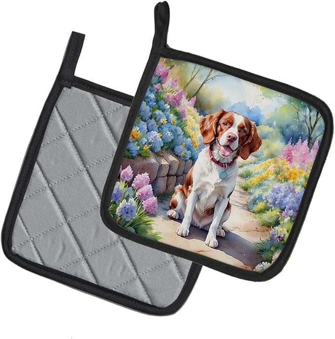 Caroline's Treasures Brittany Spaniel Spring Path Pair of Pot Holders Kitchen Heat Resistant Pot Holders Sets Oven Hot Pads for Cooking Baking BBQ, 7 1/2 x 7 1/2