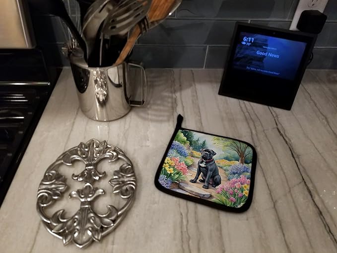 Caroline's Treasures Cane Corso Spring Path Pair of Pot Holders Kitchen Heat Resistant Pot Holders Sets Oven Hot Pads for Cooking Baking BBQ, 7 1/2 x 7 1/2