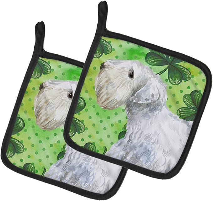 Caroline's Treasures BB9858PTHD Sealyham Terrier St Patrick's Pair of Pot Holders, Green Kitchen Heat Resistant Pot Holders Sets Oven Hot Pads for Cooking Baking BBQ, 7 1/2 x 7 1/2