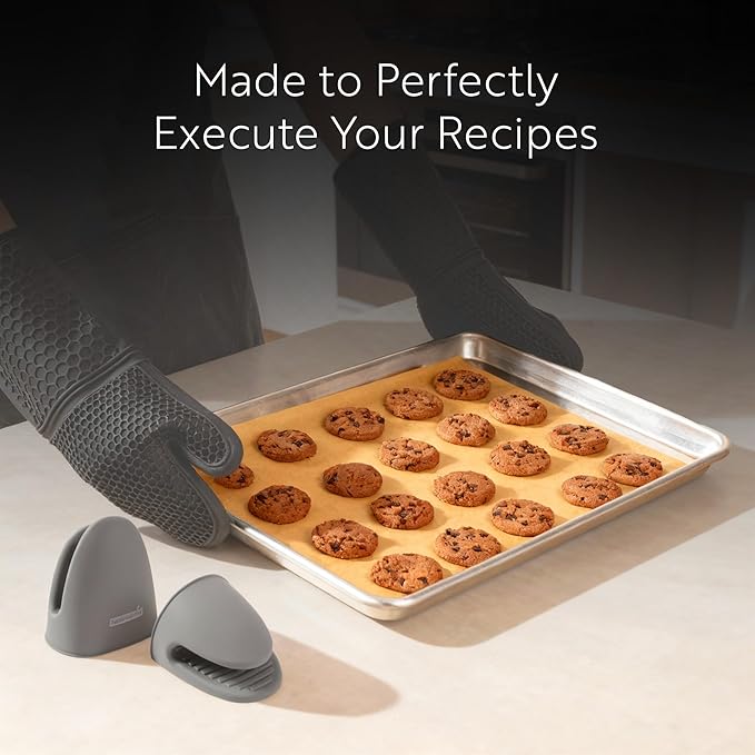 Restaurantware 2-Piece Silicone Oven Mitts Set 1 Case of 13.98 x 7.28 x 1.57 Inches Cotton Lined Heat Resistant Gloves, Slip-Resistant Waterproof Oven Gloves, Gray Cooking Mitts for Baking and BBQ